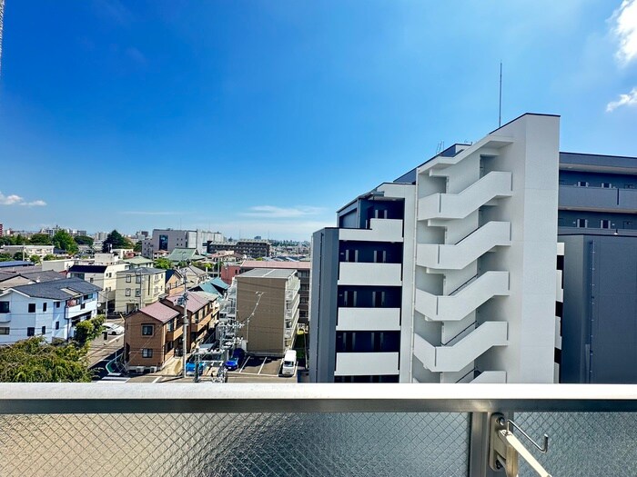 物件内観写真16　(室内からの展望)