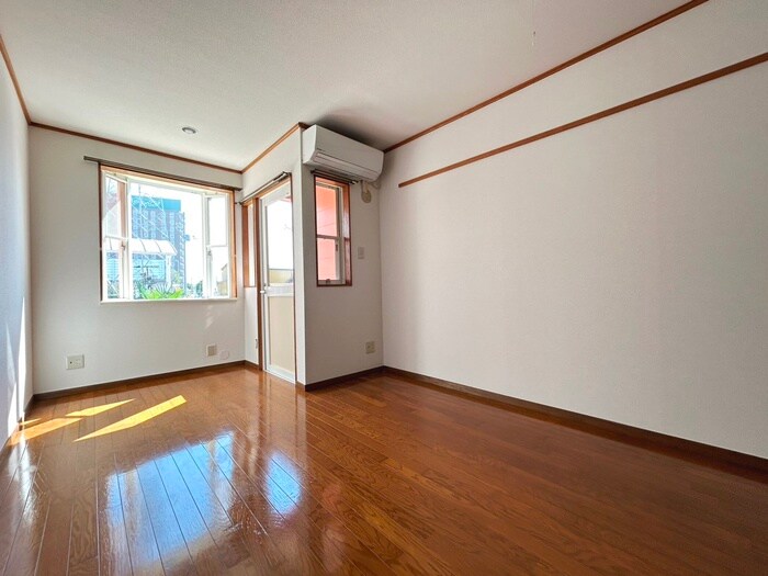 物件内観写真7　(居室)