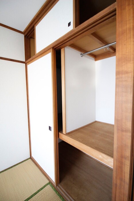 物件内観写真11　(収納)