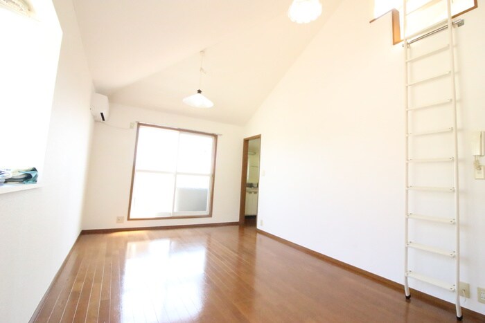 物件内観写真7　(居室)