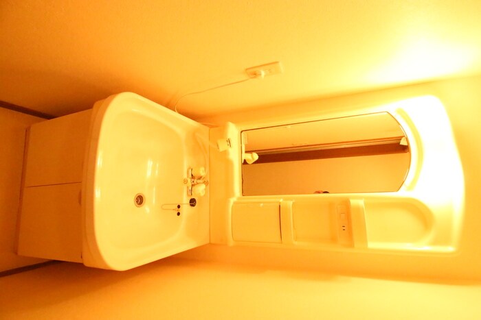 物件内観写真13　(洗面)