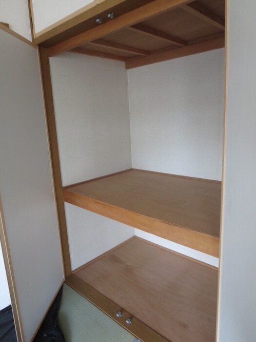 物件内観写真11　(収納)