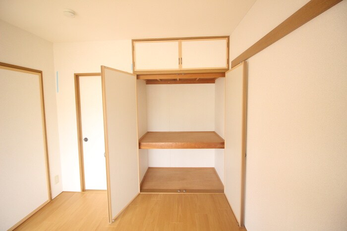 物件内観写真21　(収納)