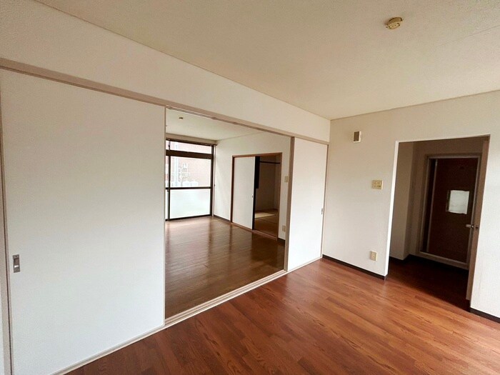 物件内観写真9　(居室)