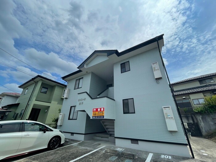 物件外観写真2　(駐輪場)