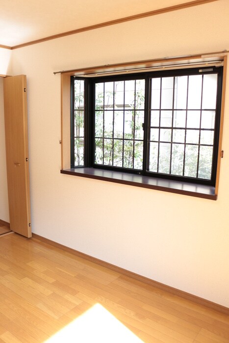 物件内観写真12　(居室)