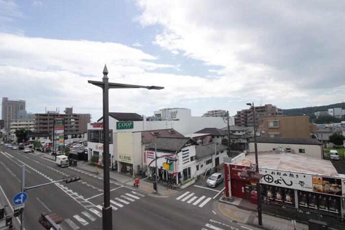 物件内観写真21　(室内からの展望)