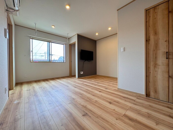 物件内観写真8　(居室)