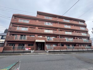 アバンサ－ル市名坂外観写真
