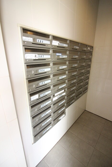 物件外観写真6　(建物設備)