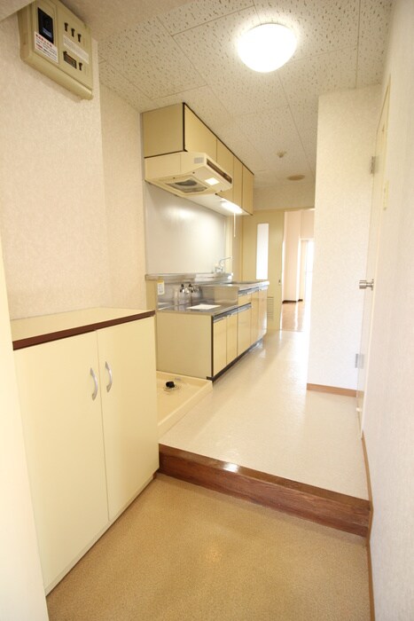 物件内観写真17　(廊下)