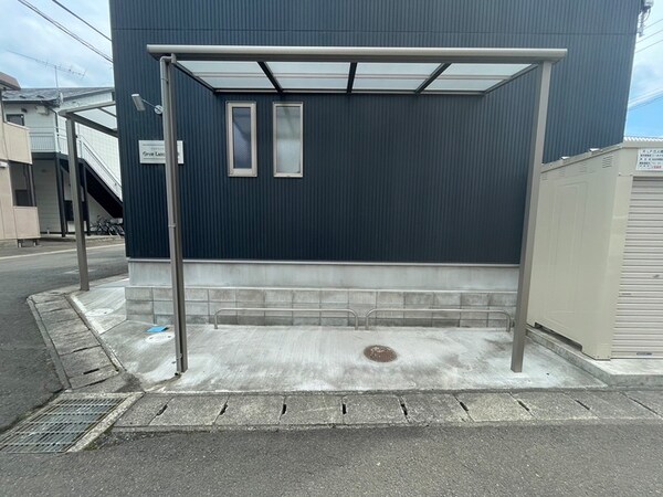 バイク置き場