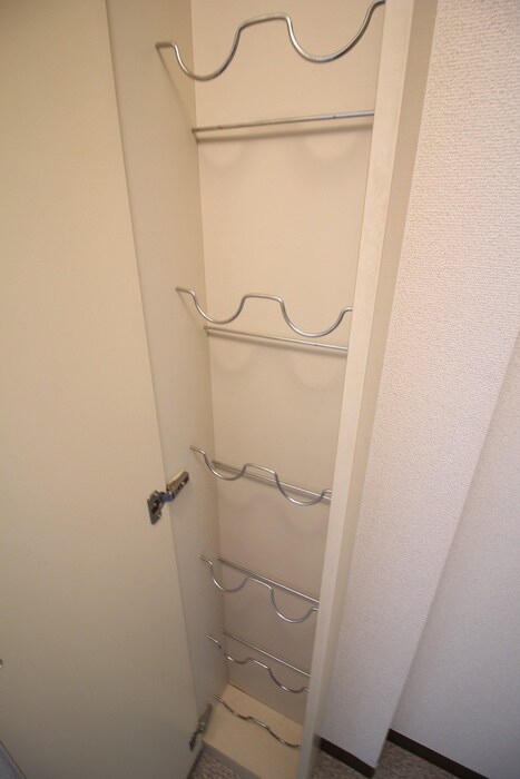 物件内観写真8　(靴箱)