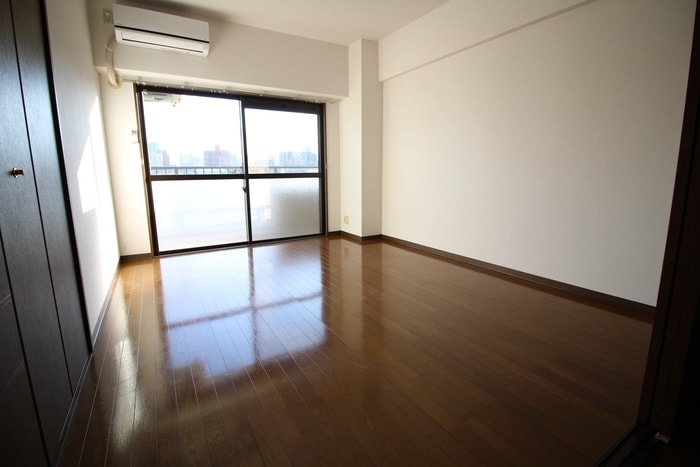 物件内観写真10　(廊下)