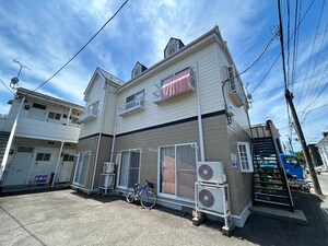 ホワイトキャッスル４番館外観写真