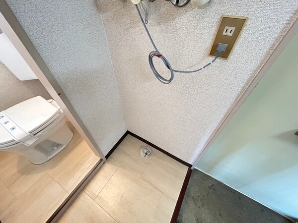 洗濯機置場