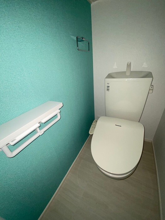 物件内観写真9　(トイレ)