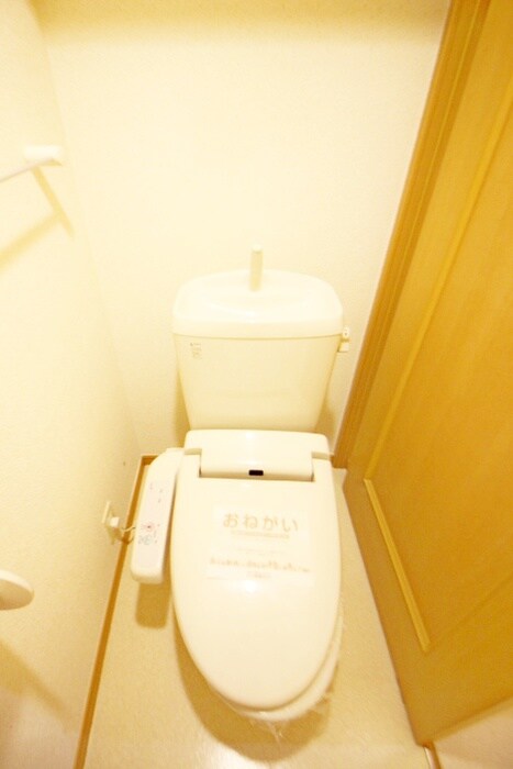 物件内観写真10　(トイレ)