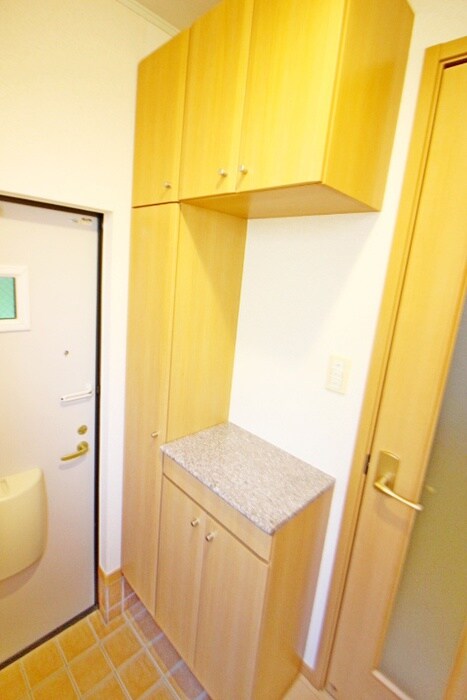 物件内観写真14　(靴箱)