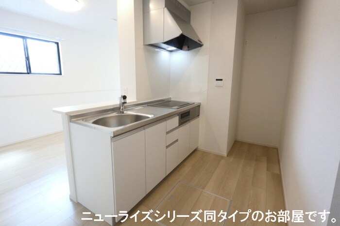物件内観写真3　(キッチン)