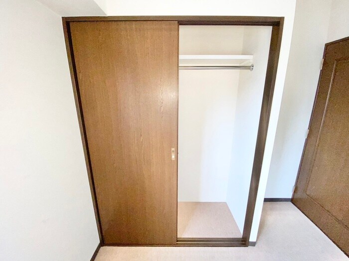 物件内観写真16　(収納)