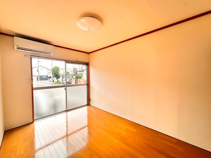 物件内観写真16　(居室)