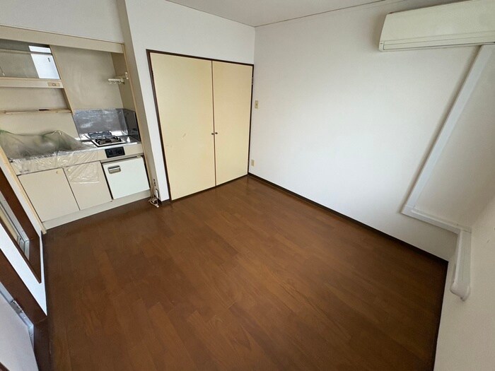 物件内観写真13　(居室)