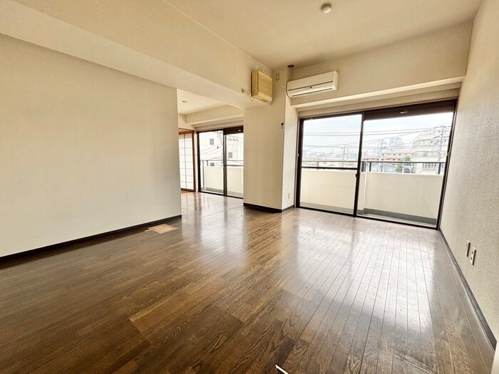 物件内観写真7　(居室)