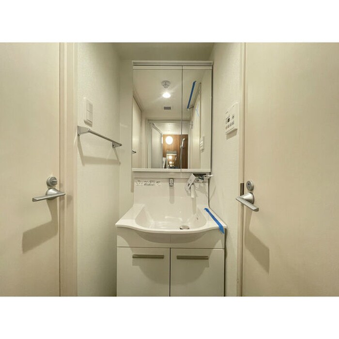 物件内観写真12　(洗面)