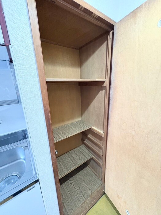 物件内観写真18　(収納)