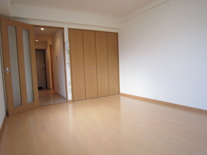 物件内観写真10　(廊下)