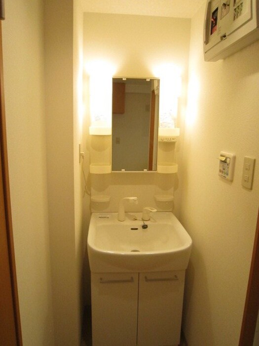 物件内観写真13　(洗面)