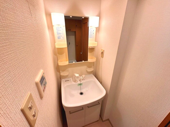 物件内観写真14　(洗面)