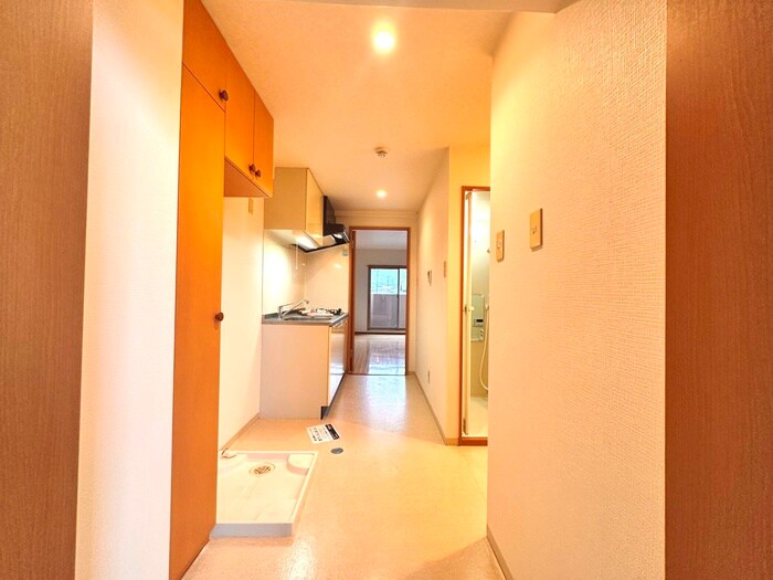 物件内観写真17　(廊下)