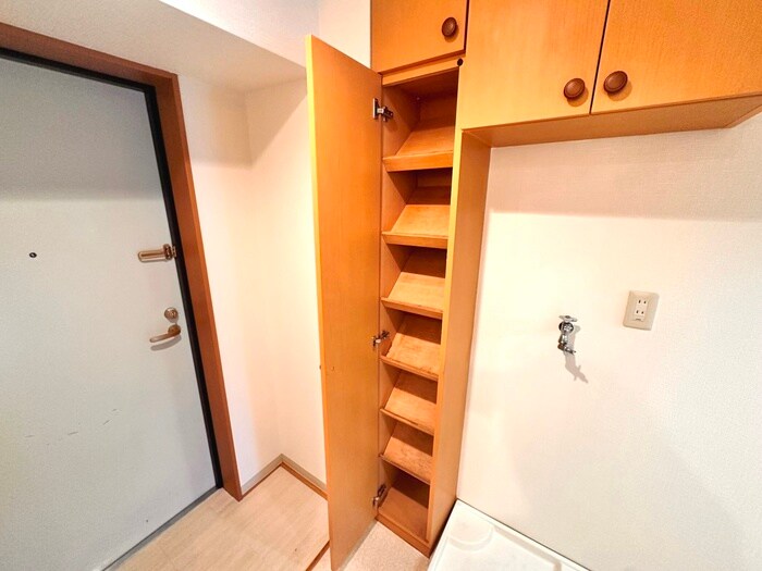 物件内観写真18　(靴箱)