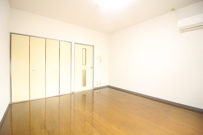 物件内観写真16　(居室)
