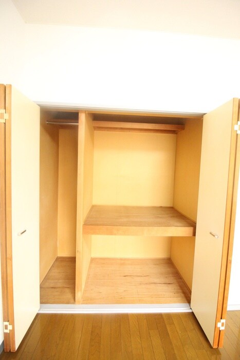 物件内観写真18　(収納)