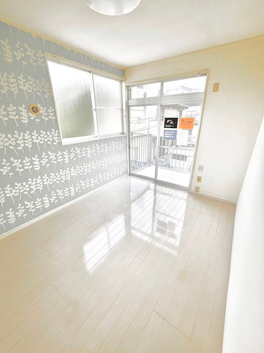 物件内観写真6　(居室)