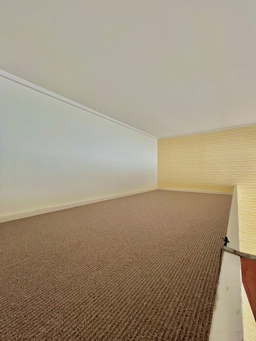 物件内観写真11　(ロフト)