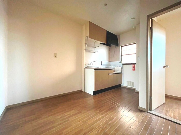 物件内観写真8　(居室)