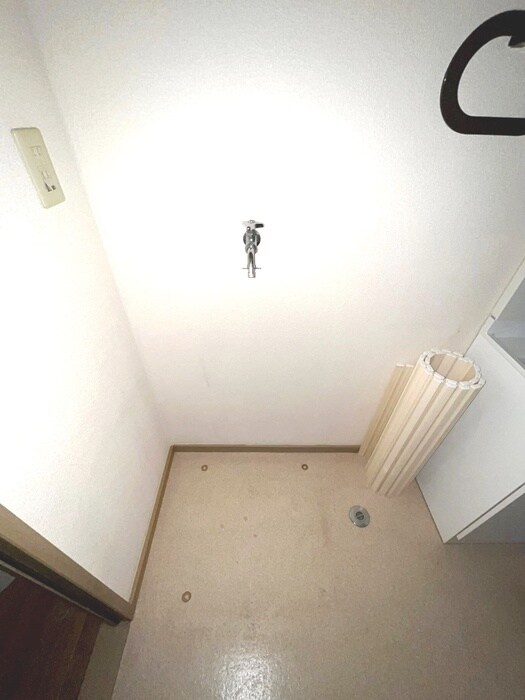 物件内観写真19　(洗濯機置場)