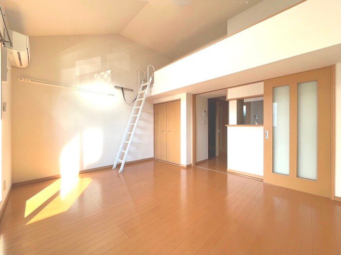 物件内観写真7　(居室)