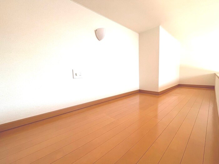 物件内観写真9　(ロフト)