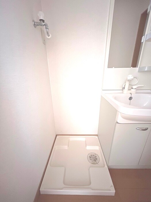 物件内観写真22　(洗濯機置場)