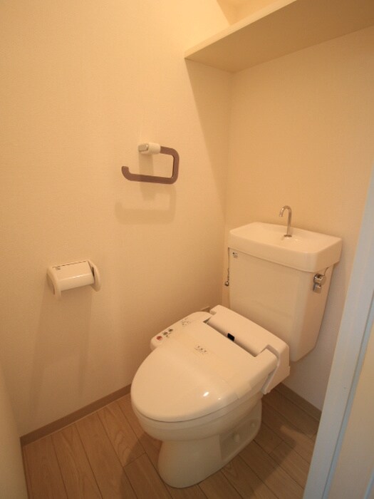 物件内観写真11　(トイレ)