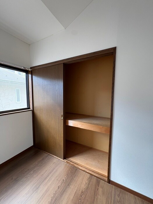 物件内観写真21　(収納)