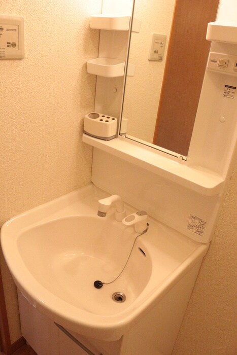 物件内観写真13　(洗面)