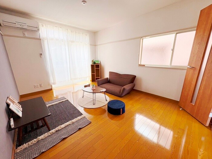 物件内観写真7　(居室)