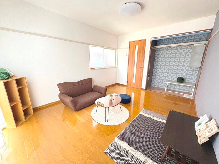 物件内観写真9　(居室)