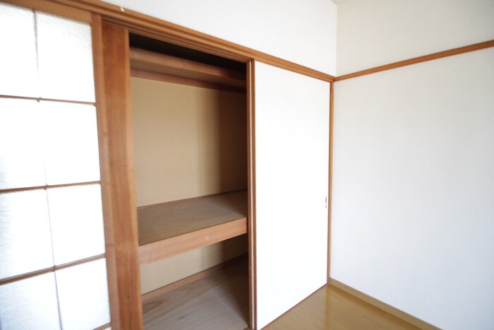 物件内観写真15　(収納)